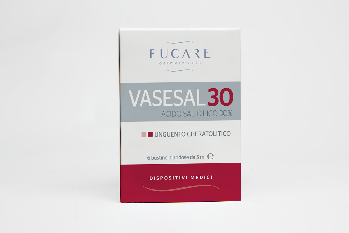 vasesal 30 unguento cheratolitico 6 bustine DISPOSITIVO MEDICO